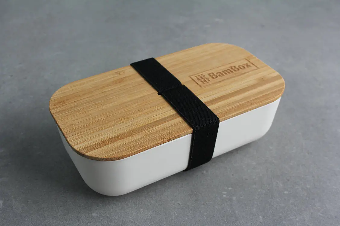 https://www.greenerlyfe.com/wp-content/uploads/2021/07/bambox-bamboo-lunch-box-700-white-black-strap.jpg