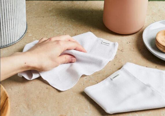 are unpaper towels absorbent