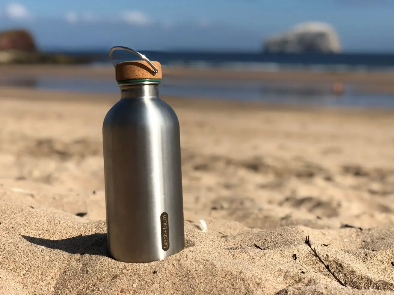 How to Clean Stainless Steel Water Bottles (6 step guide)