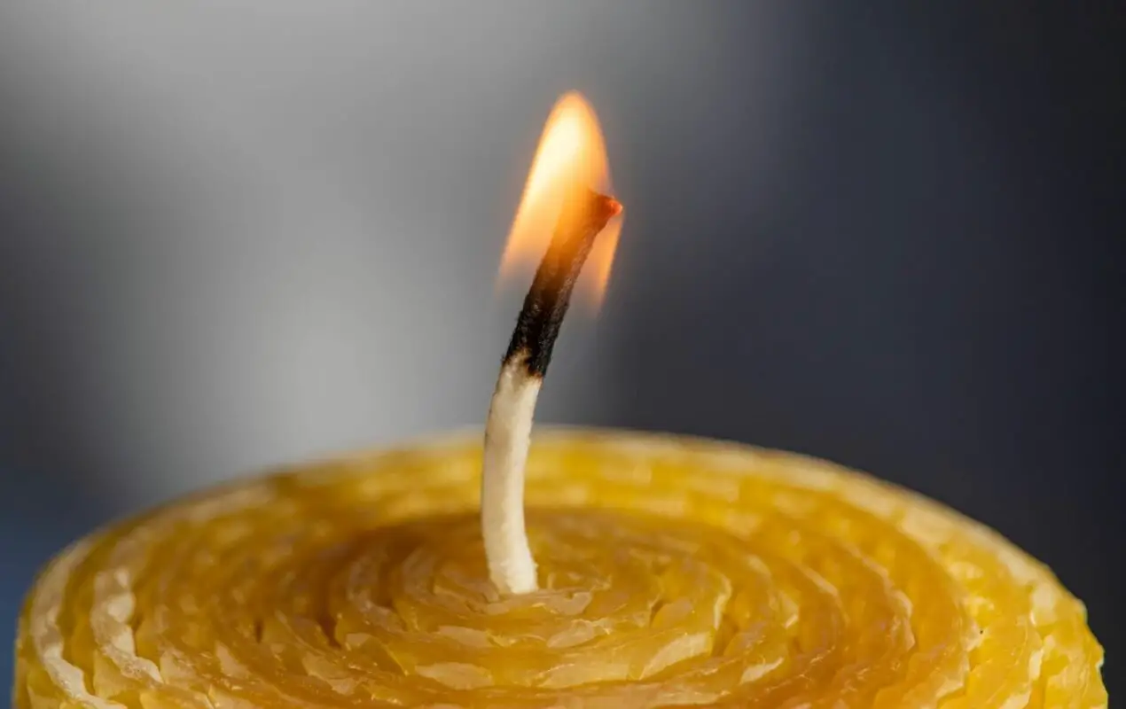 beeswax candle wick length effects burn time